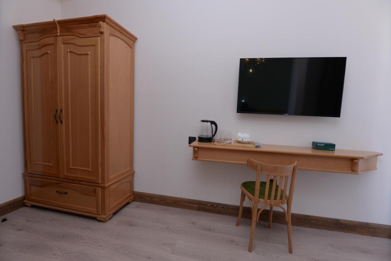 Old Avenue Hotel Ґюмрі Екстер'єр фото